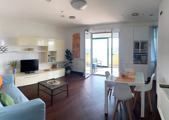 Tramonti E Mare, Vista Mare Giardino, La Casa Che In Ogni Stagione Si Trasforma! *