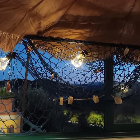 Daire Tramonti E Mare, Vista Mare Giardino, La Casa Che In Ogni Stagione Si Trasforma! Celle Ligure